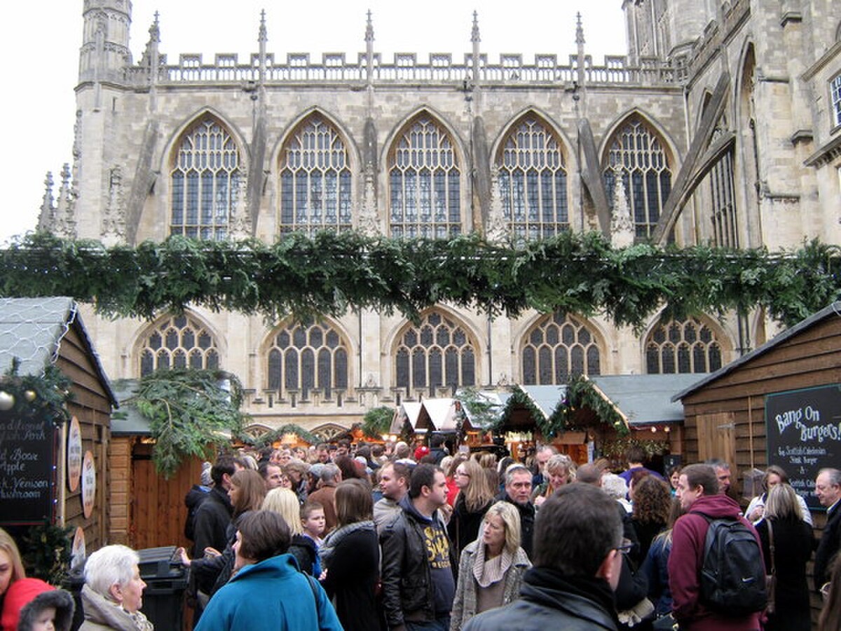 Traditional Christmas celebrations in the UK